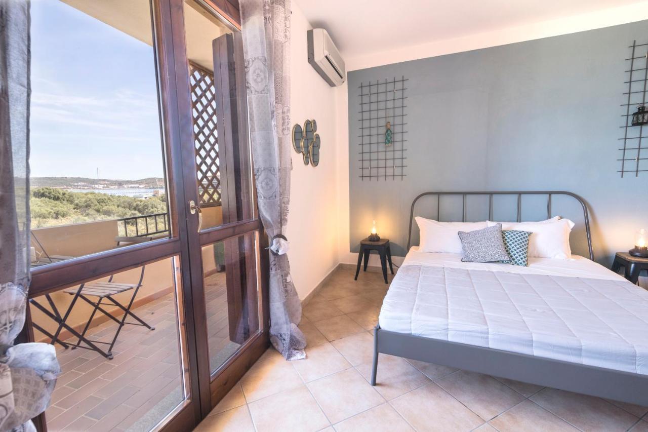 Homey Experience - Navy Sea View Apartments Olbia Buitenkant foto